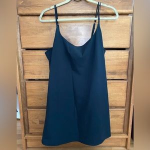 EUC A&f Traveler Dress black size Large